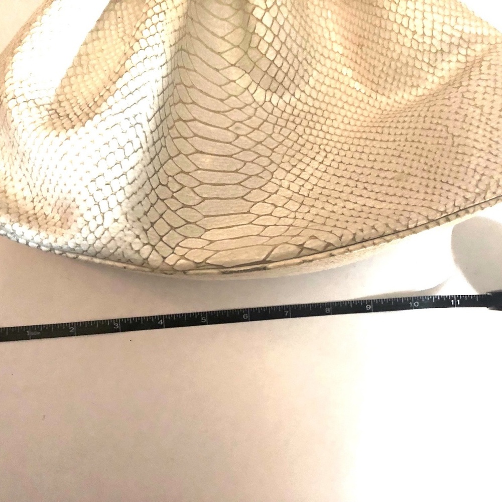 Handbag - Picture 4 of 8